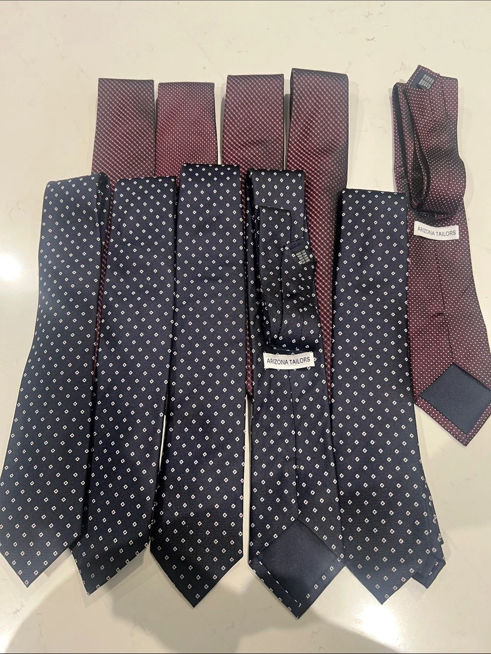 10-Men's Navy Diamond Dot Tie - Unbranded